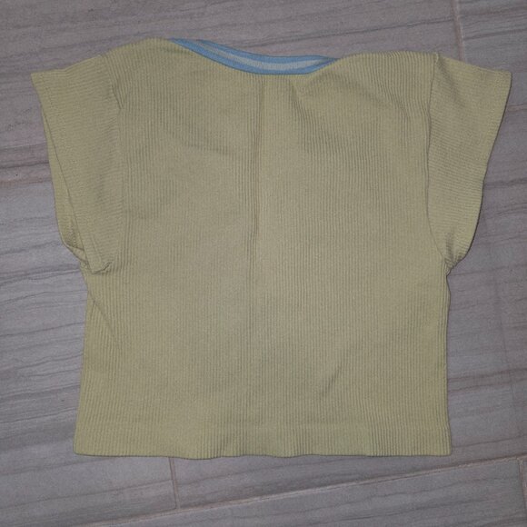 Urban Outfitters Out From Under Go for Gold Seamless Short Sleeve Top - Picture 6 of 6